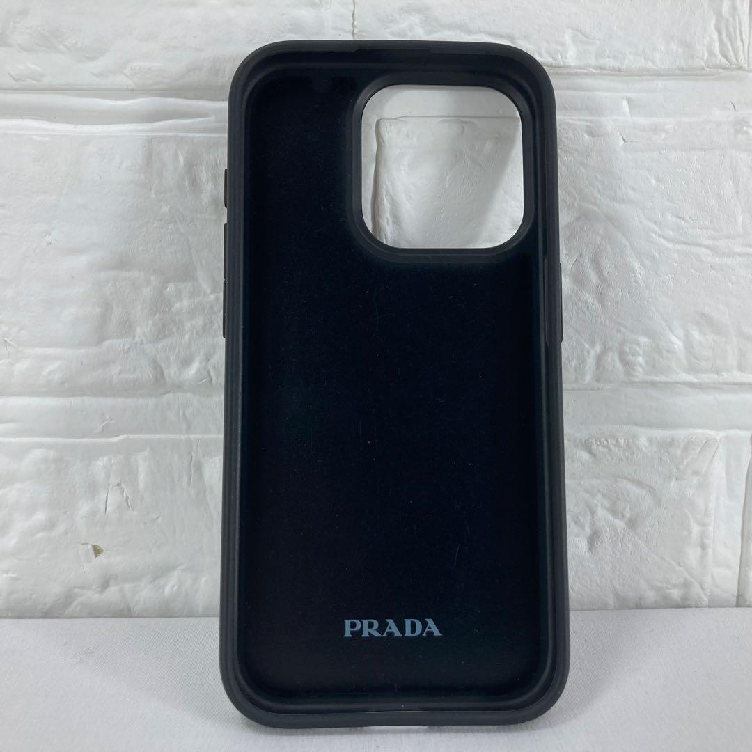 【美品】PRADA プラダ iPhone15PRO用ケース ブラック 三角ロゴ
