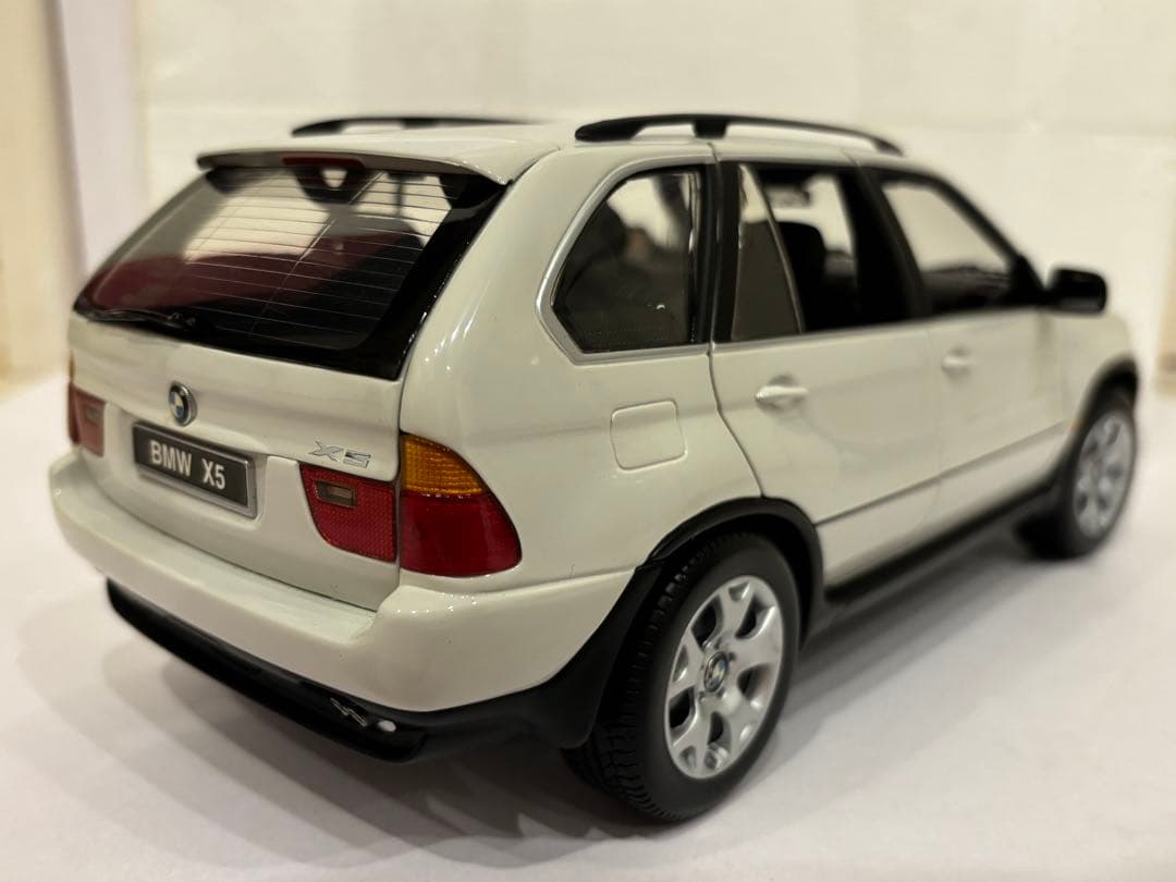 BAE  X5 E53 ミニカー 京商 ディーラー別注 1/18
