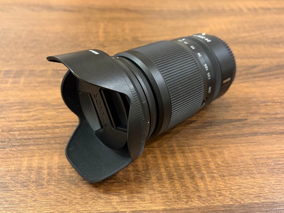 美品 NIKKOR Z 24-200mm f/4-6.3 VR