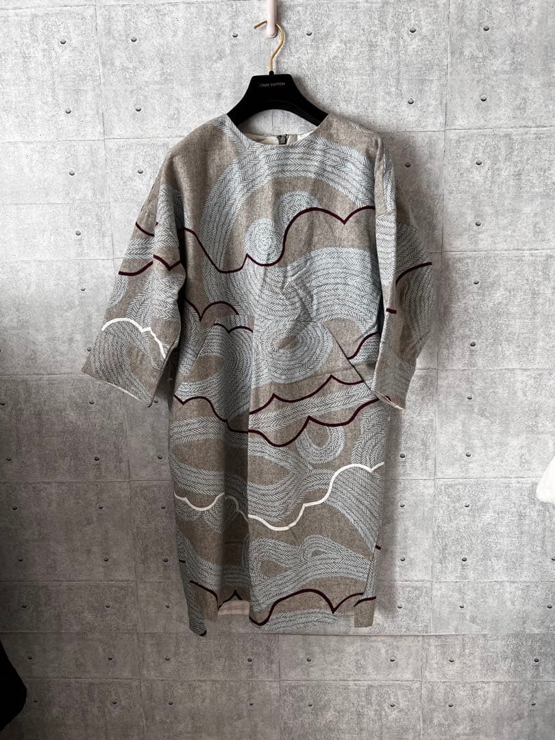 ☆美品【KAMISHIMA CHINAMI YELLOW】波模様柄長袖ワンピース