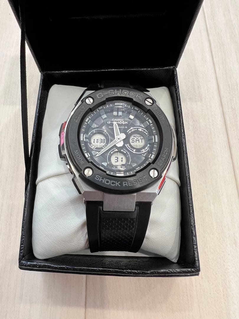 CASIO G-SHOCK ブラック GST−Ｗ300−1AJF