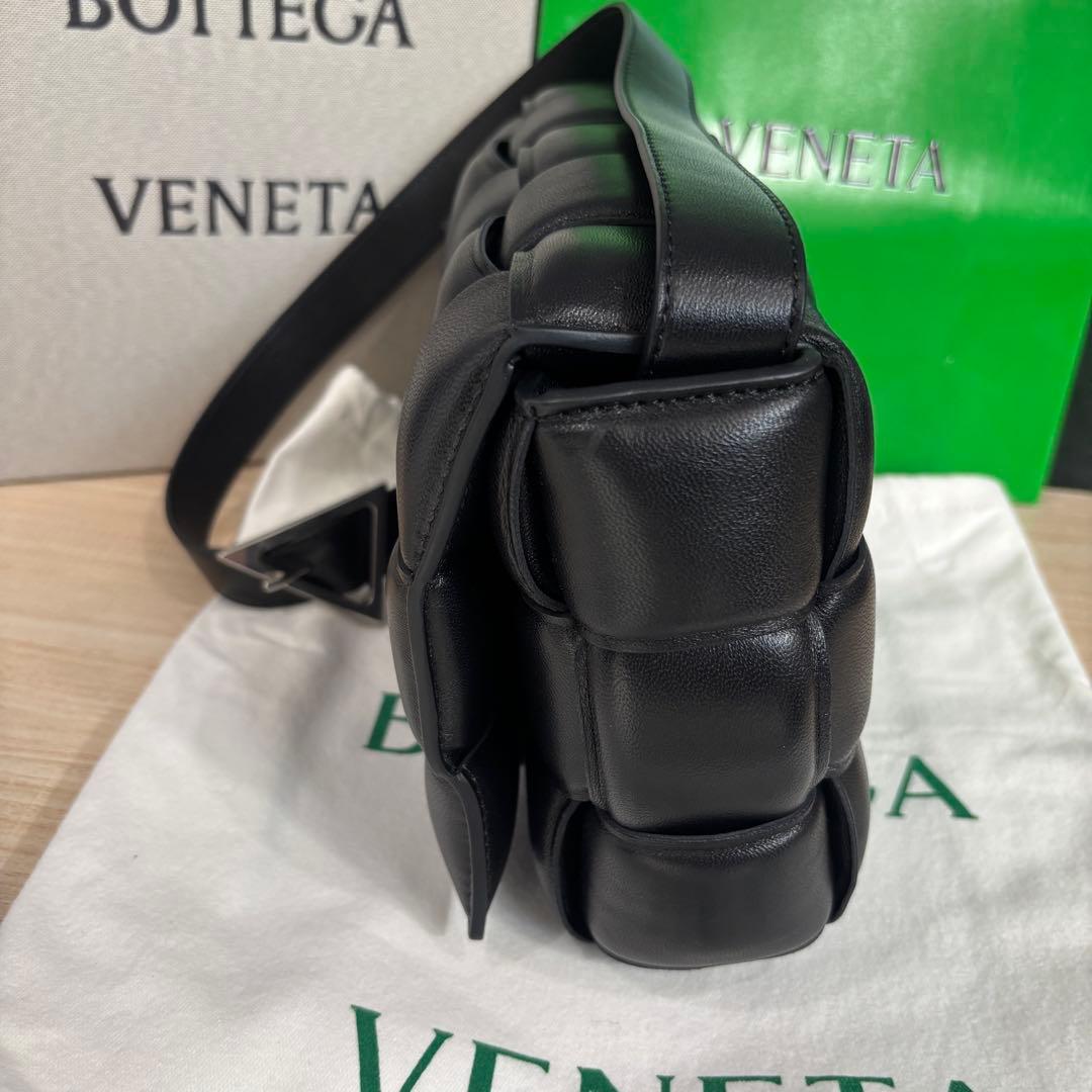 BOTTEGA VENETA/ボッテガ/ショルダーバッグ/パデッド/カセット