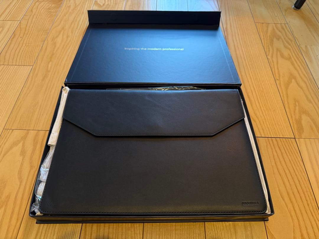 Kronemar 14インチ 本革 ノートパソコンケース MacBook Pro