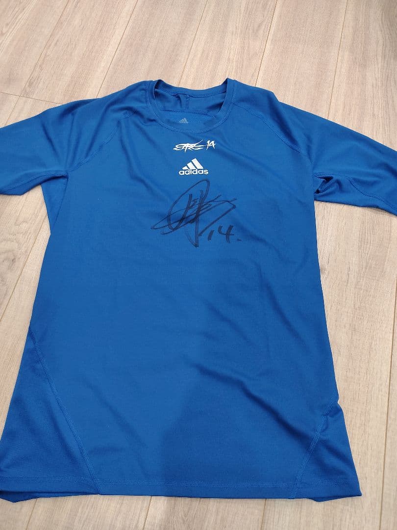 楽天イーグルス則本投手実使用サイン入りトレーニングシャツ