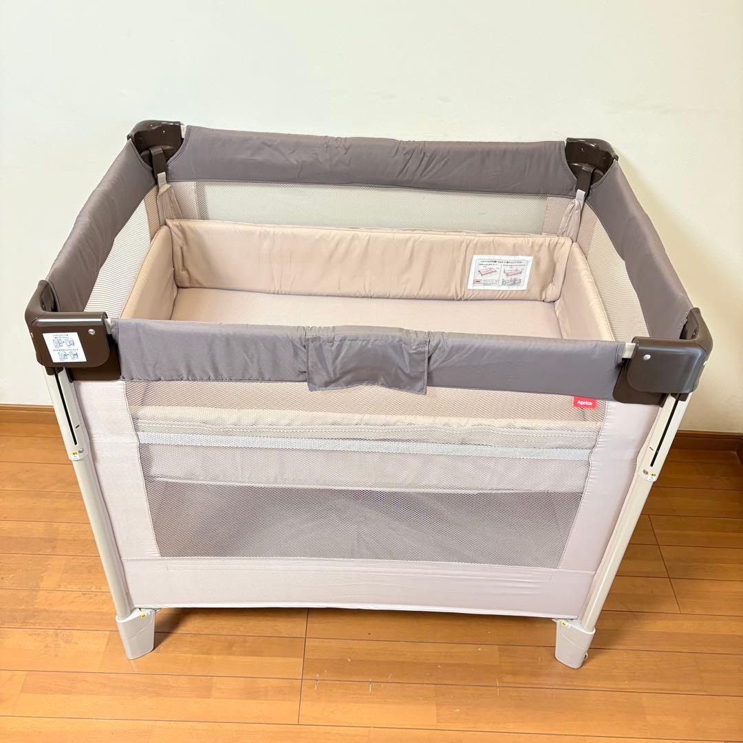 【付属品完備・匿名配送】Aprica アップリカ ココネルエアー ベビーベッド