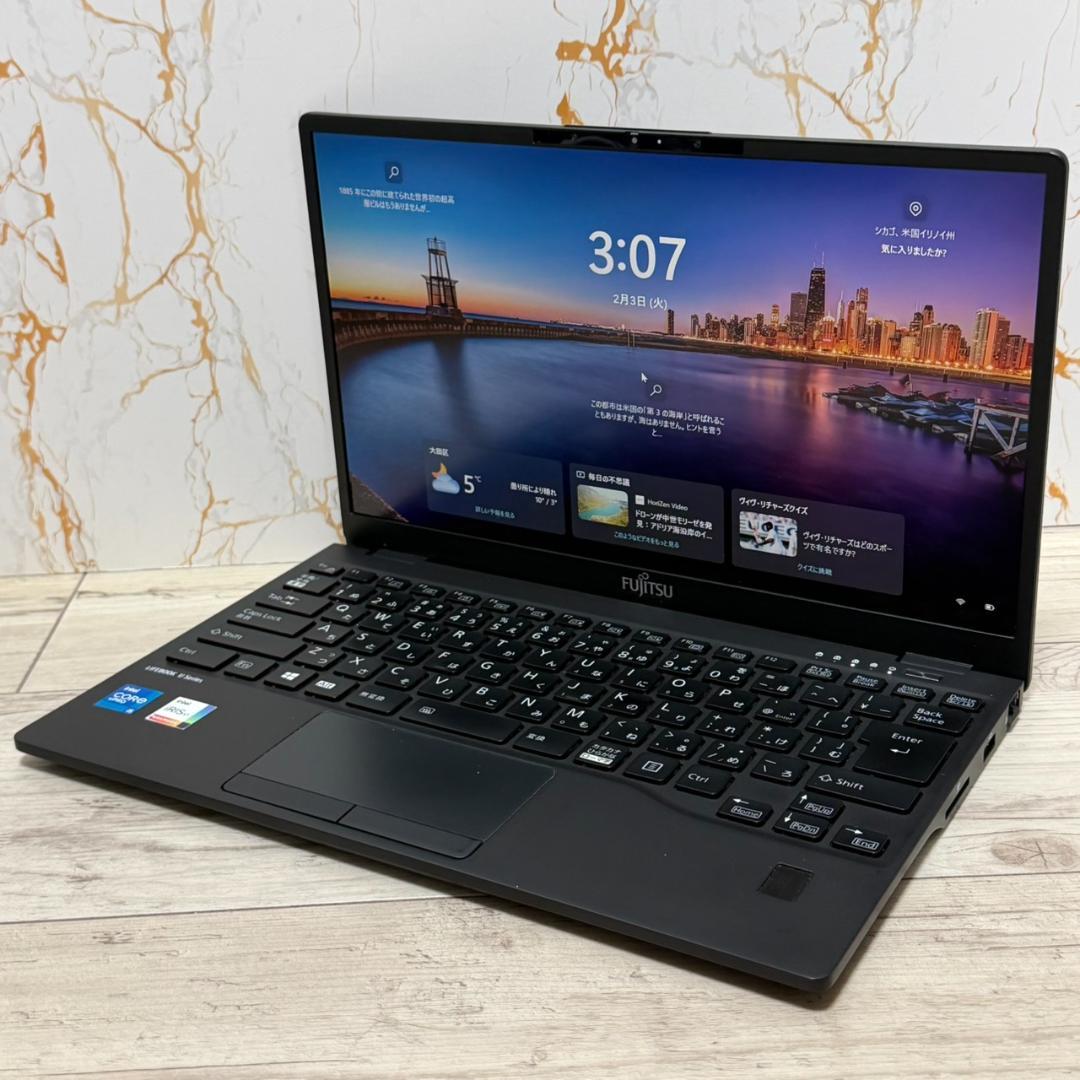 富士通 第11世代i5 LIFEBOOK 8GB SSD256 office21