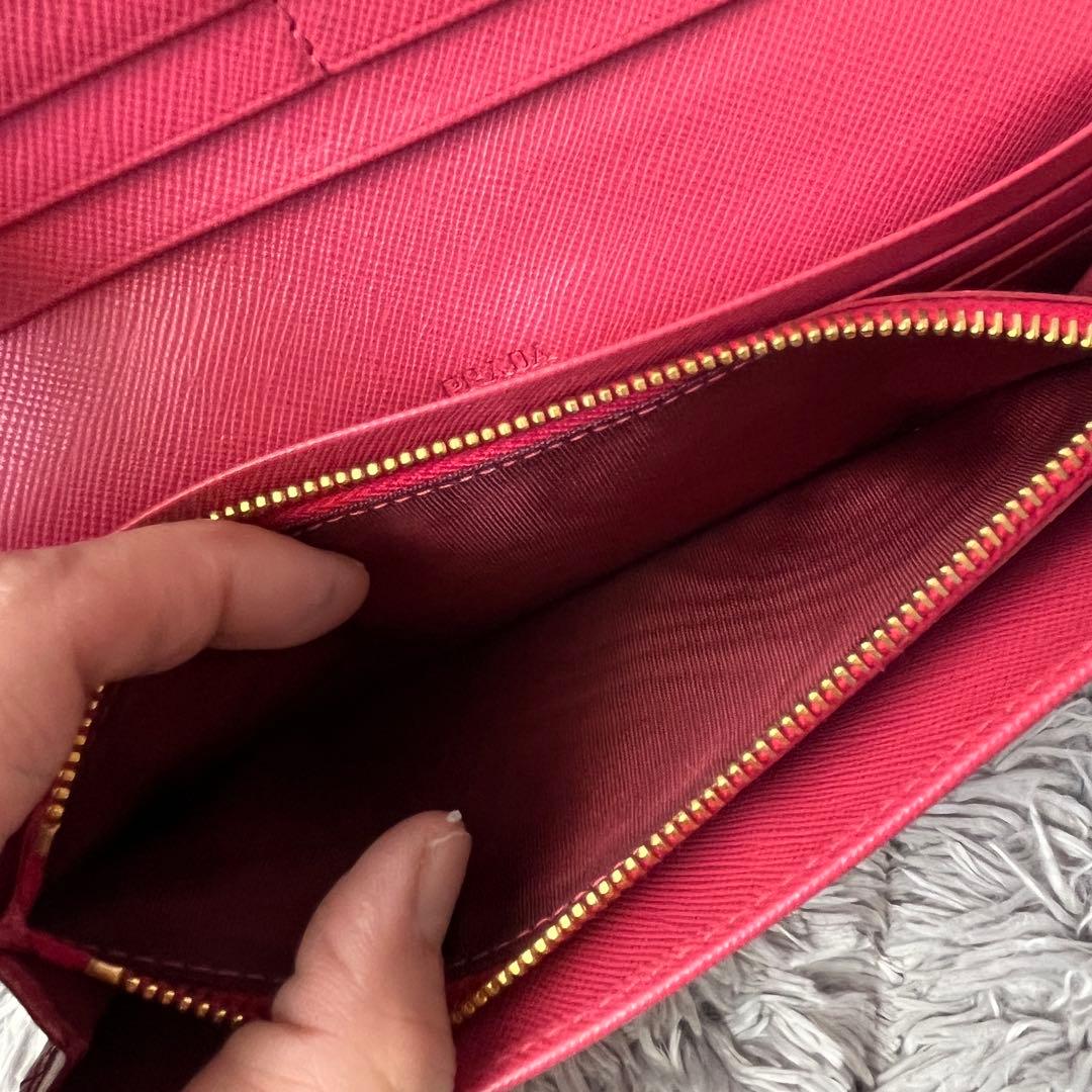 良品✨PRADA フィオッコ　サフィアーノ　メタルロゴ　リボン　ピンク　長財布