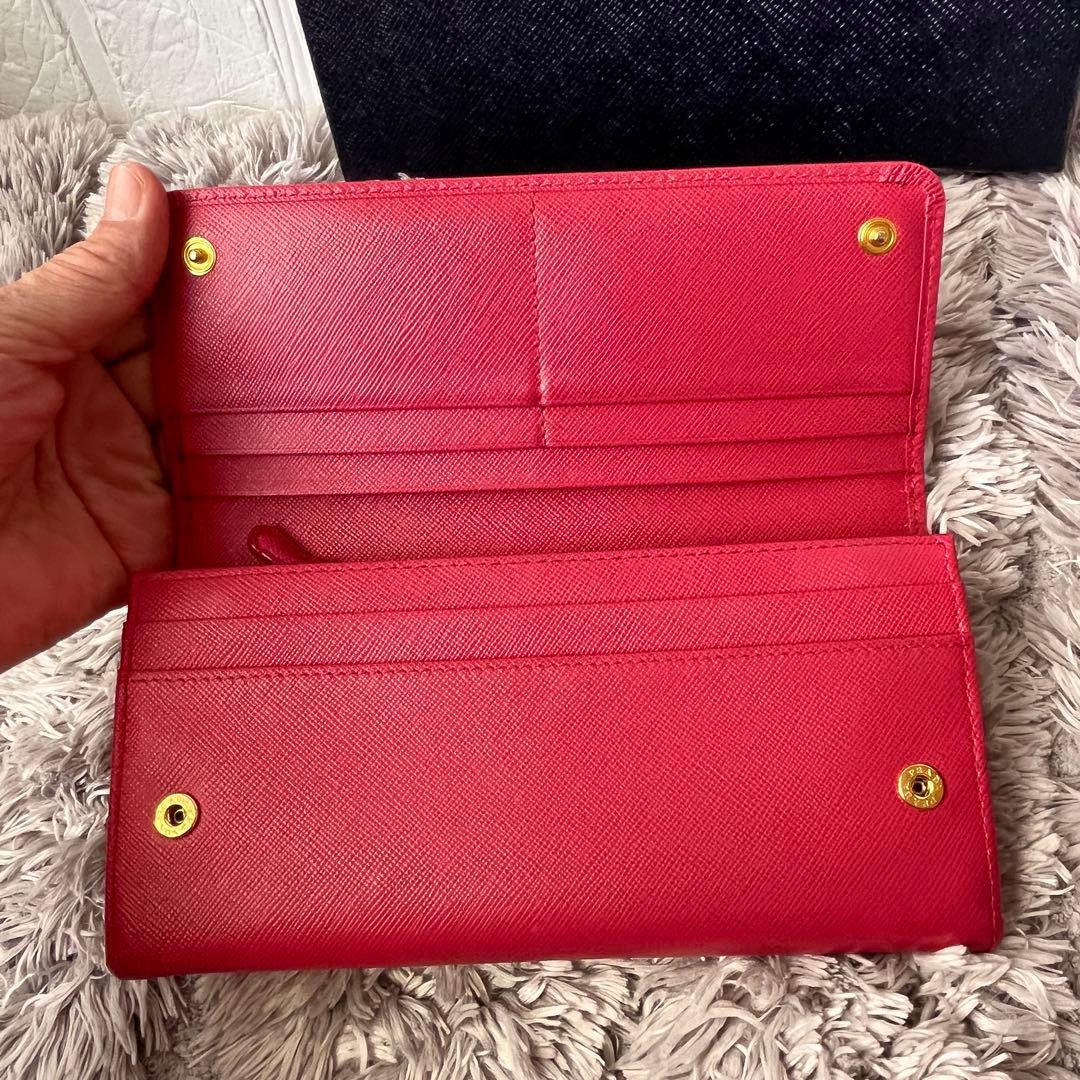 良品✨PRADA フィオッコ　サフィアーノ　メタルロゴ　リボン　ピンク　長財布