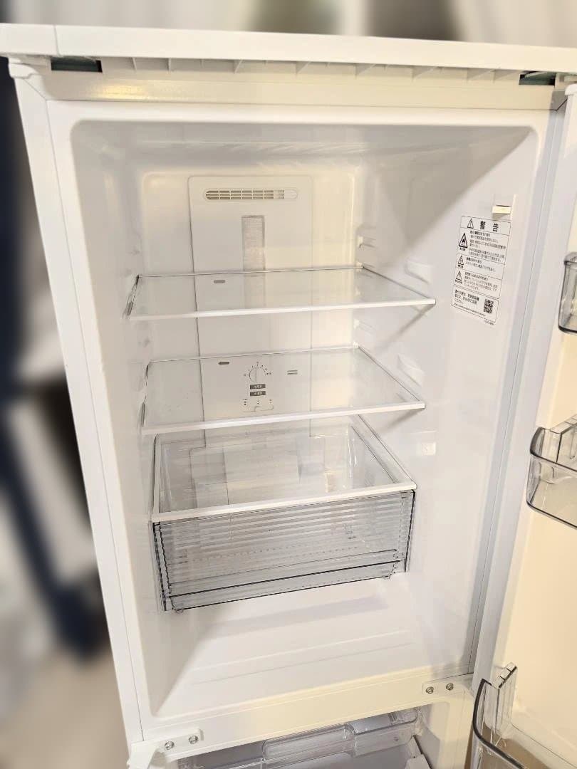 シャープ SHARP 冷蔵庫(幅49.5cm) SJ-D18H-W 179L