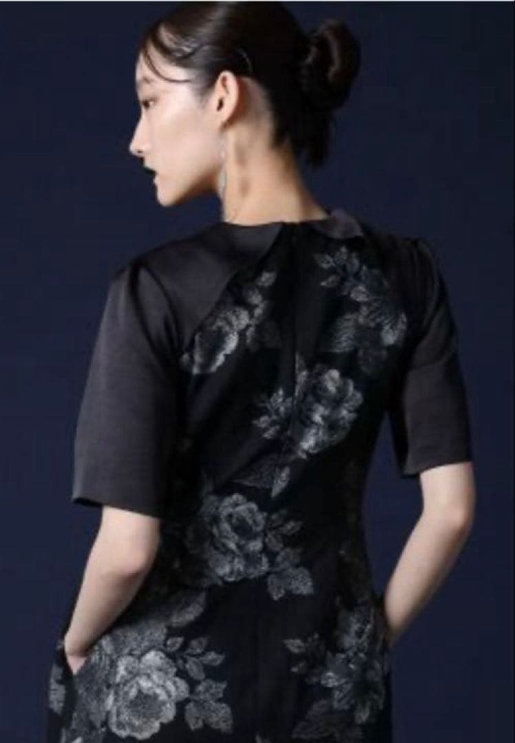 resil×足利 ゴブラン織りワンピース　黒　花柄　新品未使用　ヤマダヤ