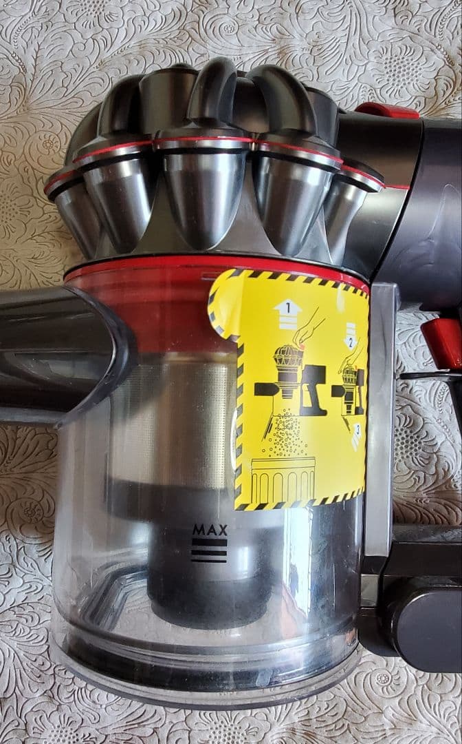 ダイソン掃除機V8