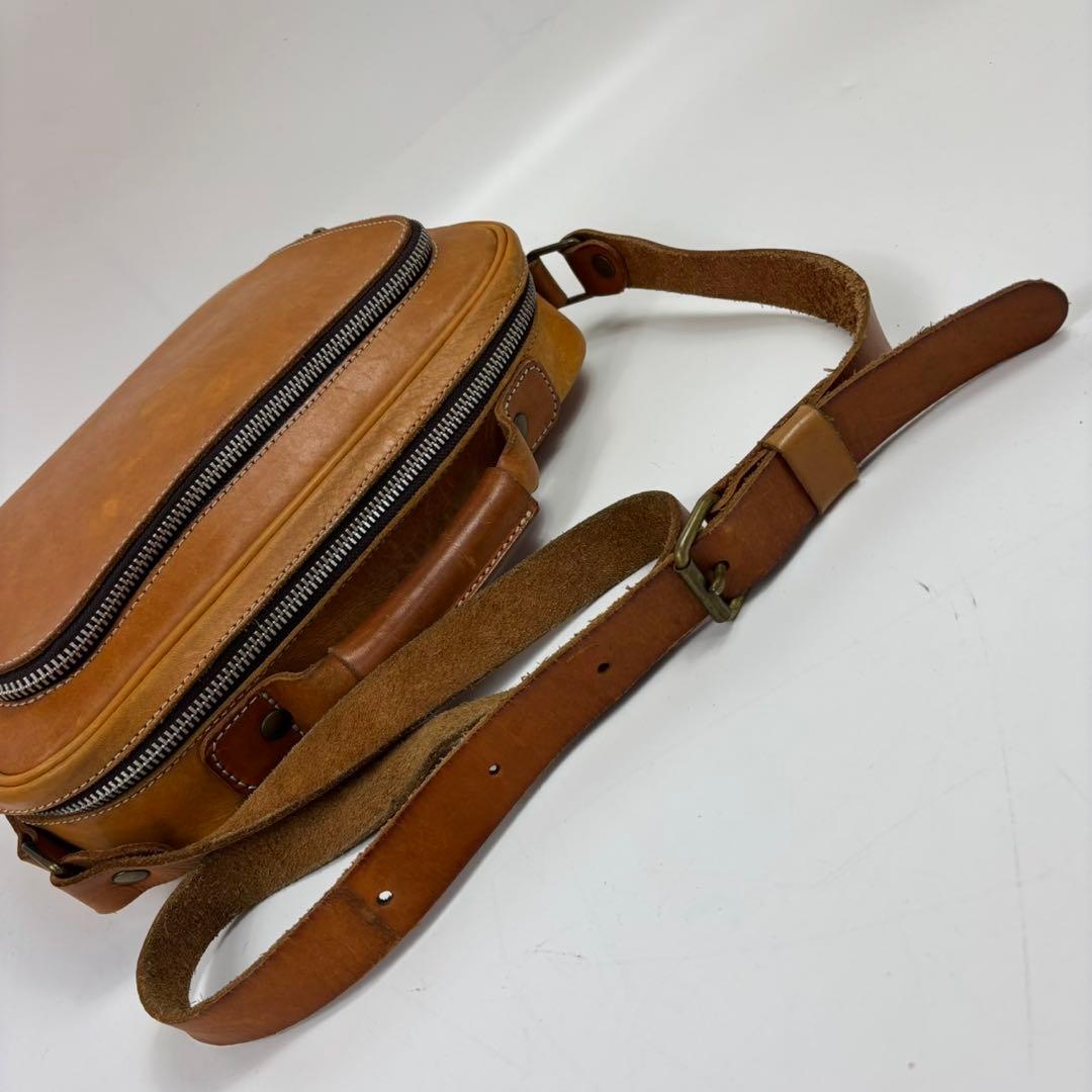 ヘルツ 2way A4可 ショルダーバッグ ハンドバッグ 革 ブラウン