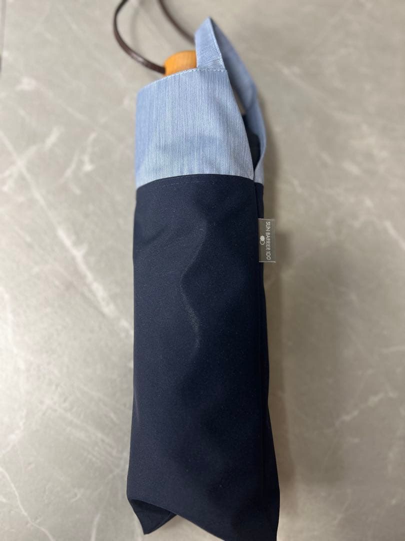 サンバリア　100 折りたたみ日傘 ３段折 　コンビ　ネイビー