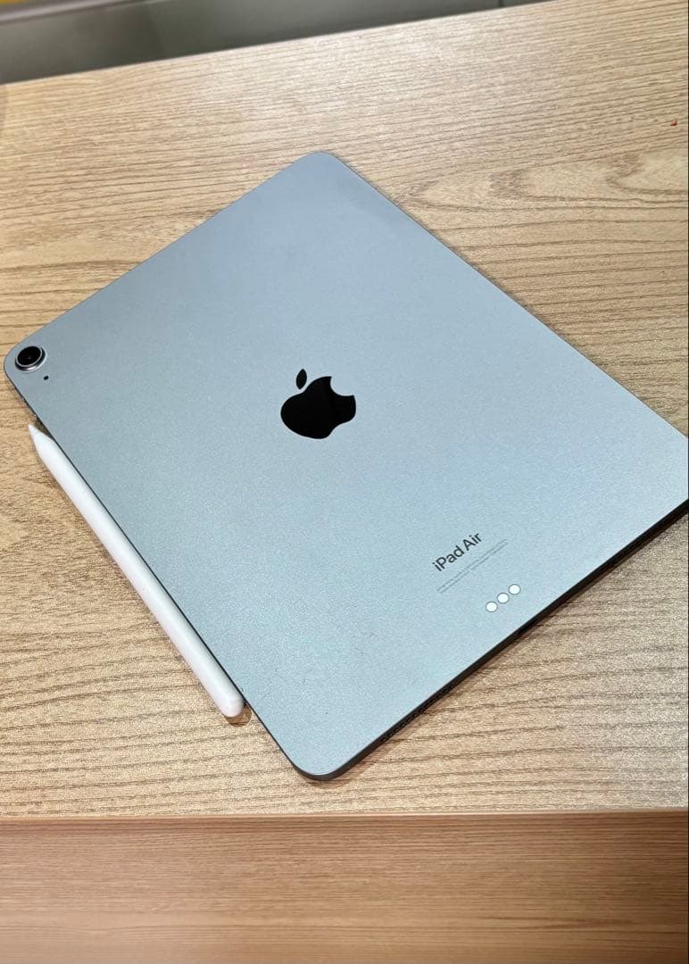 ト*️様 iPad Air 第6世代11インチ M2 128GB ＆ Penci