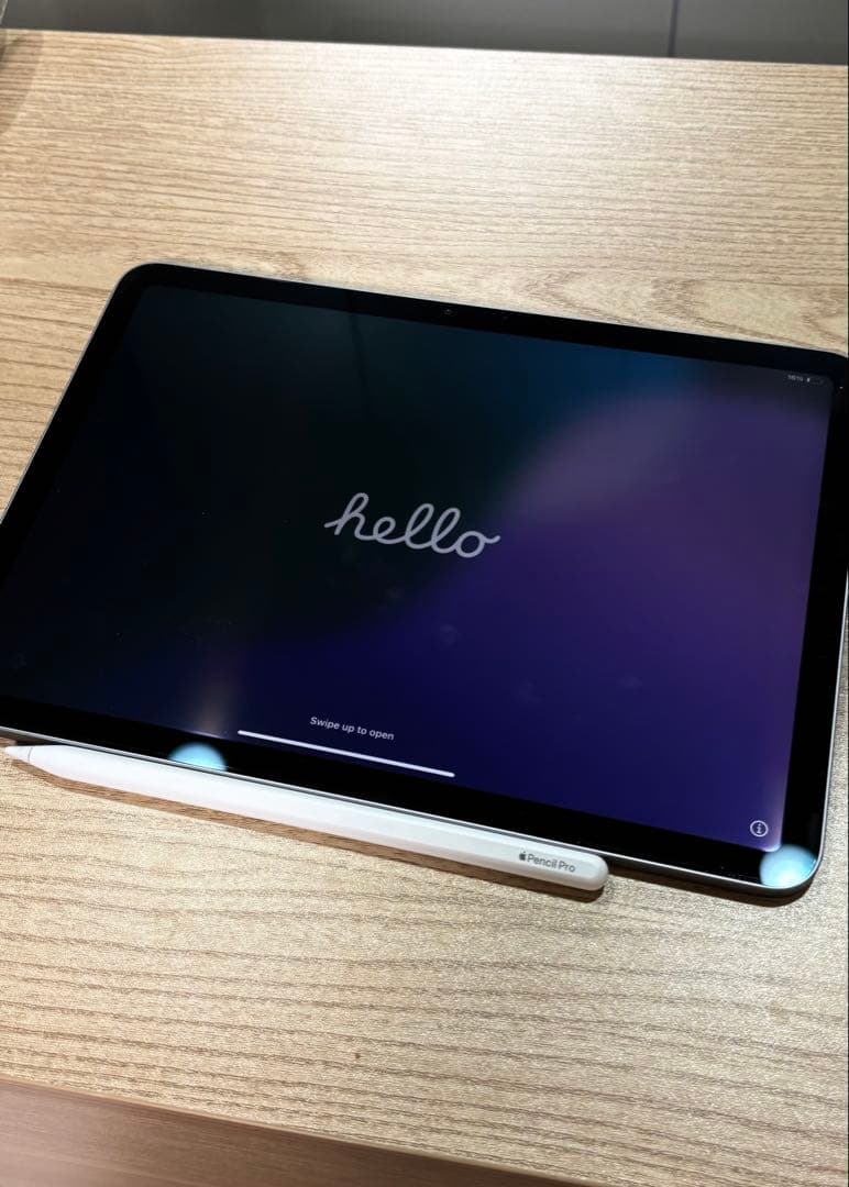 ト*️様 iPad Air 第6世代11インチ M2 128GB ＆ Penci