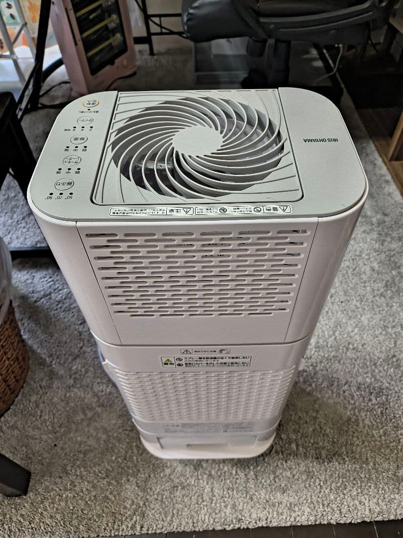 2022年製 サーキュレーター衣類乾燥除湿機 IJD-150-WH