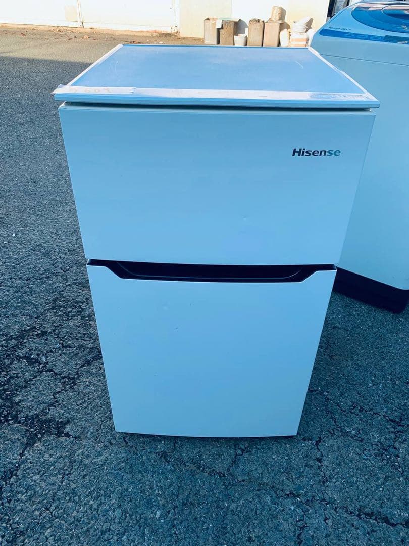 ♻️送料設置無料　Hisense 2ドア冷凍冷蔵庫　HR-B95A