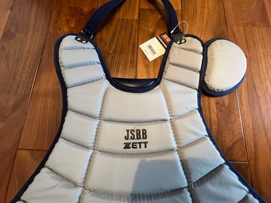 未使用♪ZETTプロテクター(一般用)シルバー×ネイビー