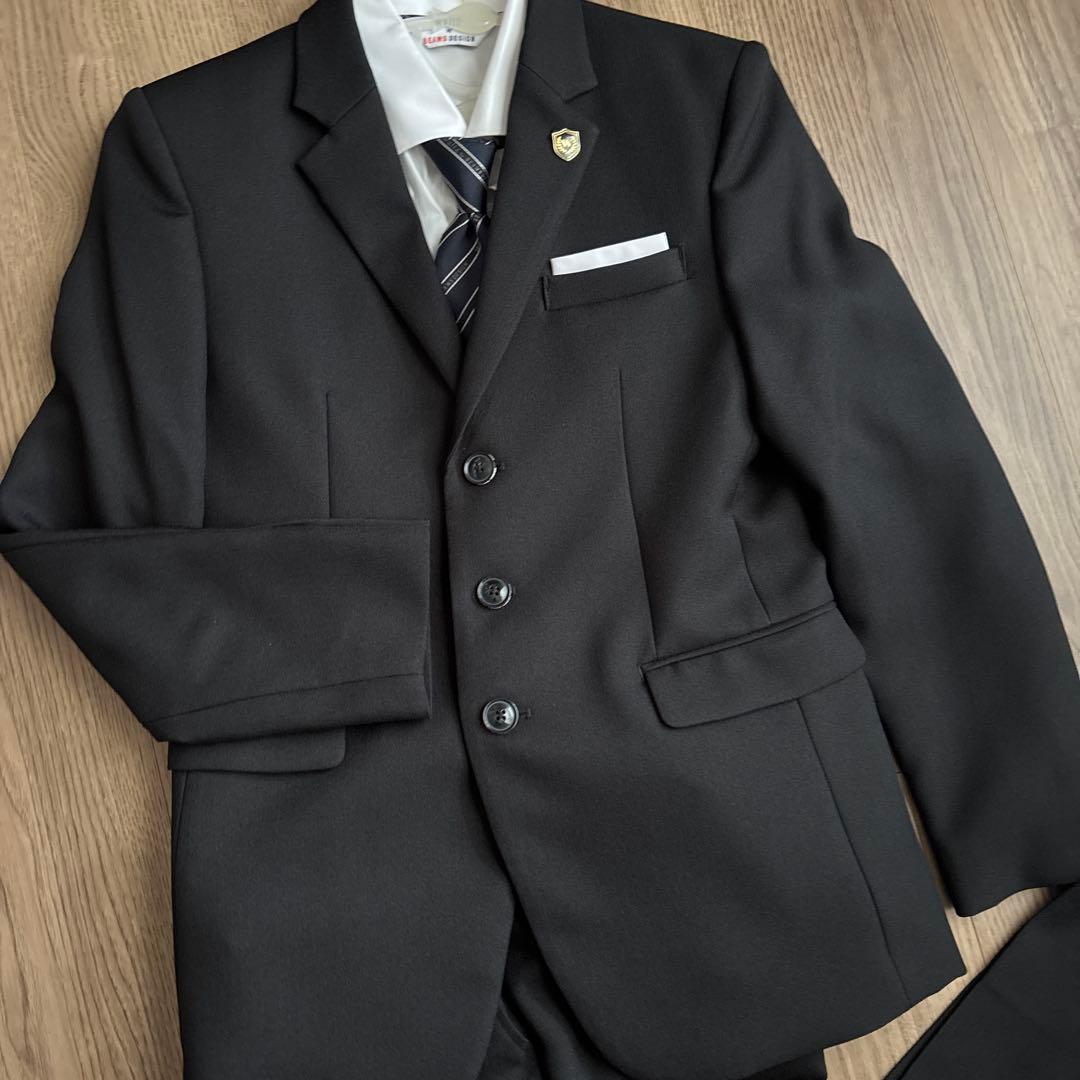 卒業式男の子BEAMS DESIGN ブラックスーツ 3つボタン