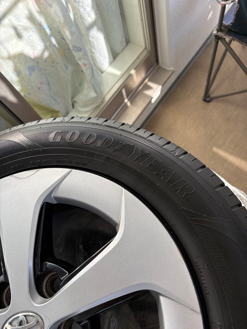 グッドイアータイヤバリ山ホイールセット 15インチ　プリウス30 後期