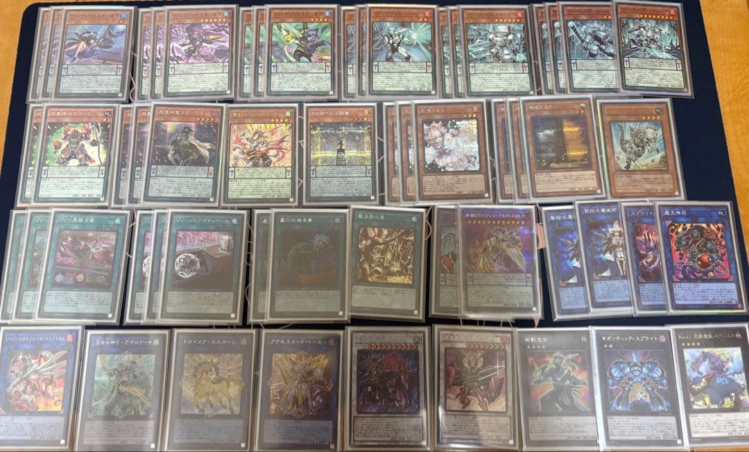 【引退品】レアカード、レアスリーブ多数！！遊戯王 引退品 まとめ売り