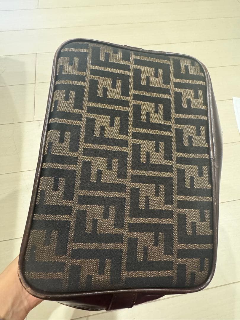 FENDI 巾着 ズッカ柄 ショルダーバッグ