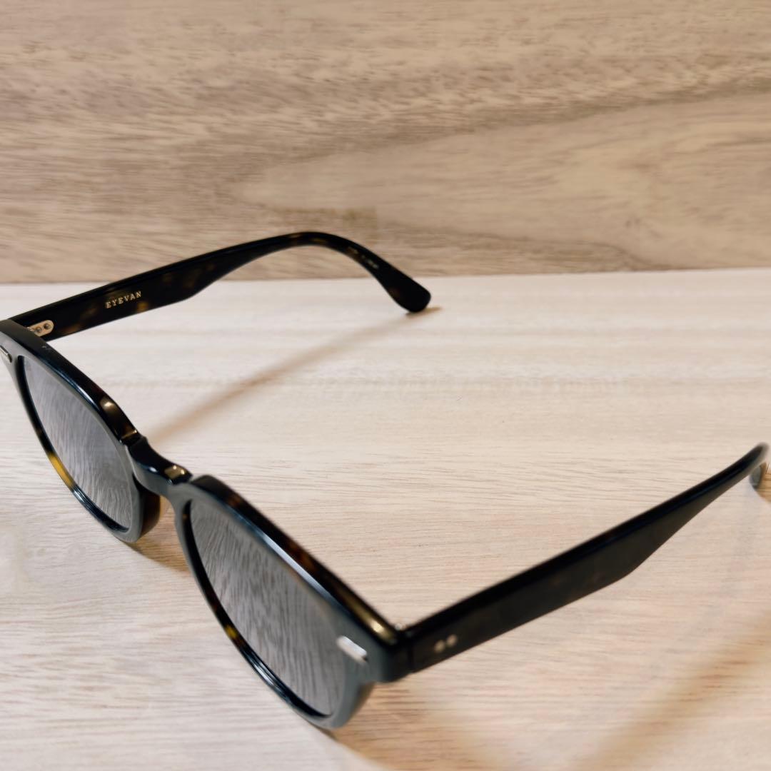 小物 EYEVAN Webb SUN