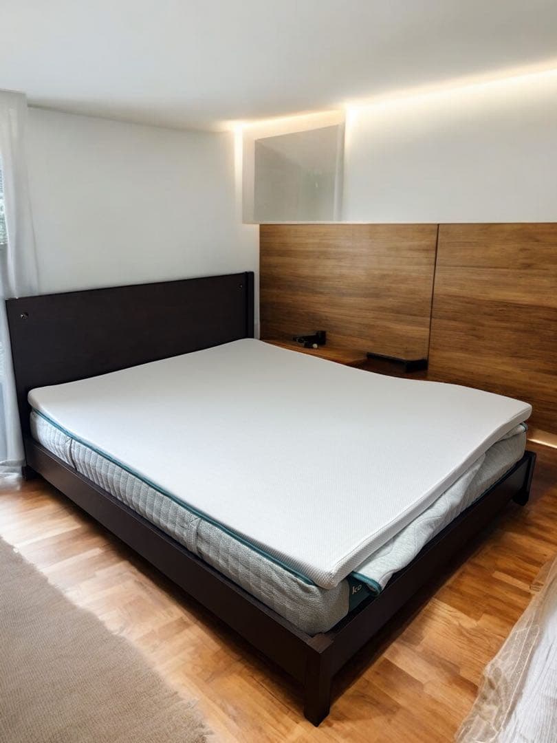 全国送料無料　コアラマットレスPlus クィーンサイズマットレス　下取り可