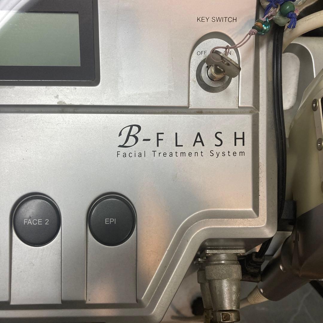 ＢーFLASH