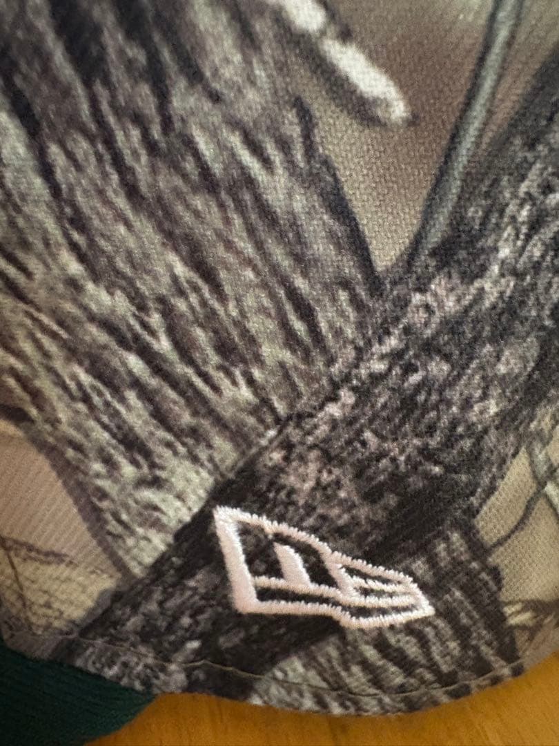 supreme迷彩キャップNEWERA 7 3/4