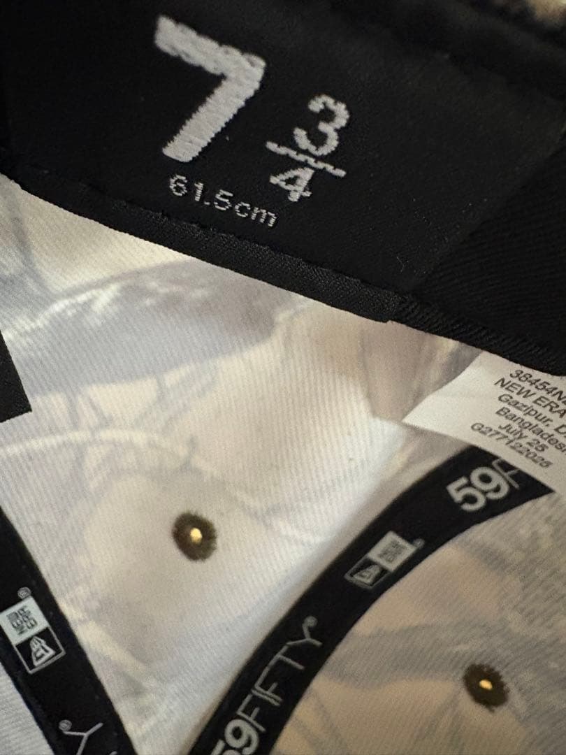 supreme迷彩キャップNEWERA 7 3/4