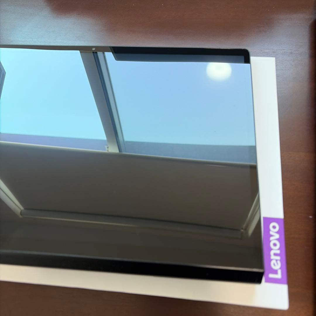 Lenovo Yoga Tab 13タブレット　モバイルモニター機能あり