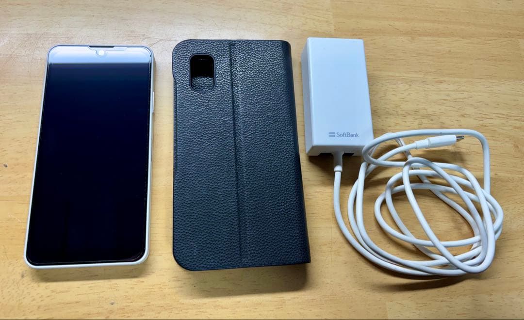 SHARP シャープ AQUOS wish3 64GB ほぼ新品