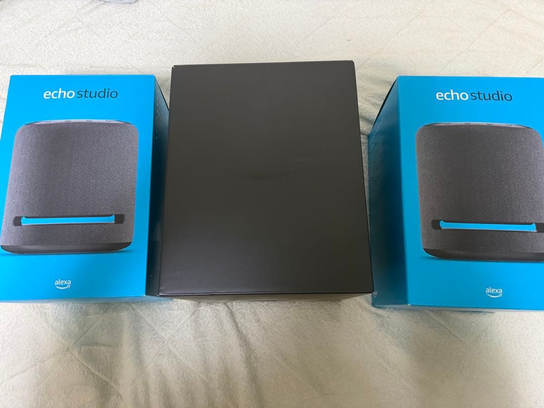Amazon Echo Sub、Amazon Echo Studio ×2