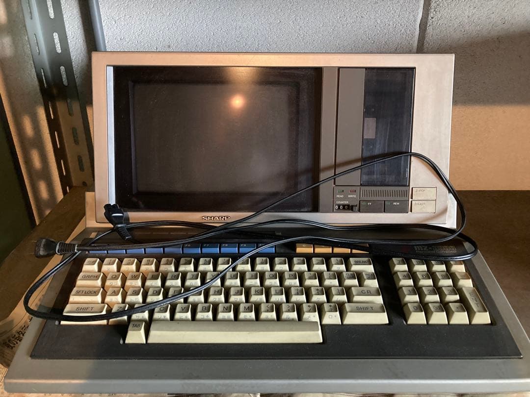 sharp MZ-2000 パーソナルコンピュータ　ジャンク品