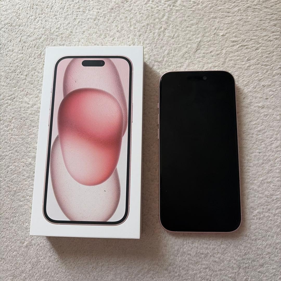 iPhone15 ピンク256GB 美品