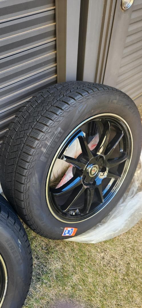 アルファード30系 スタッドレス4本 18インチ7.5J