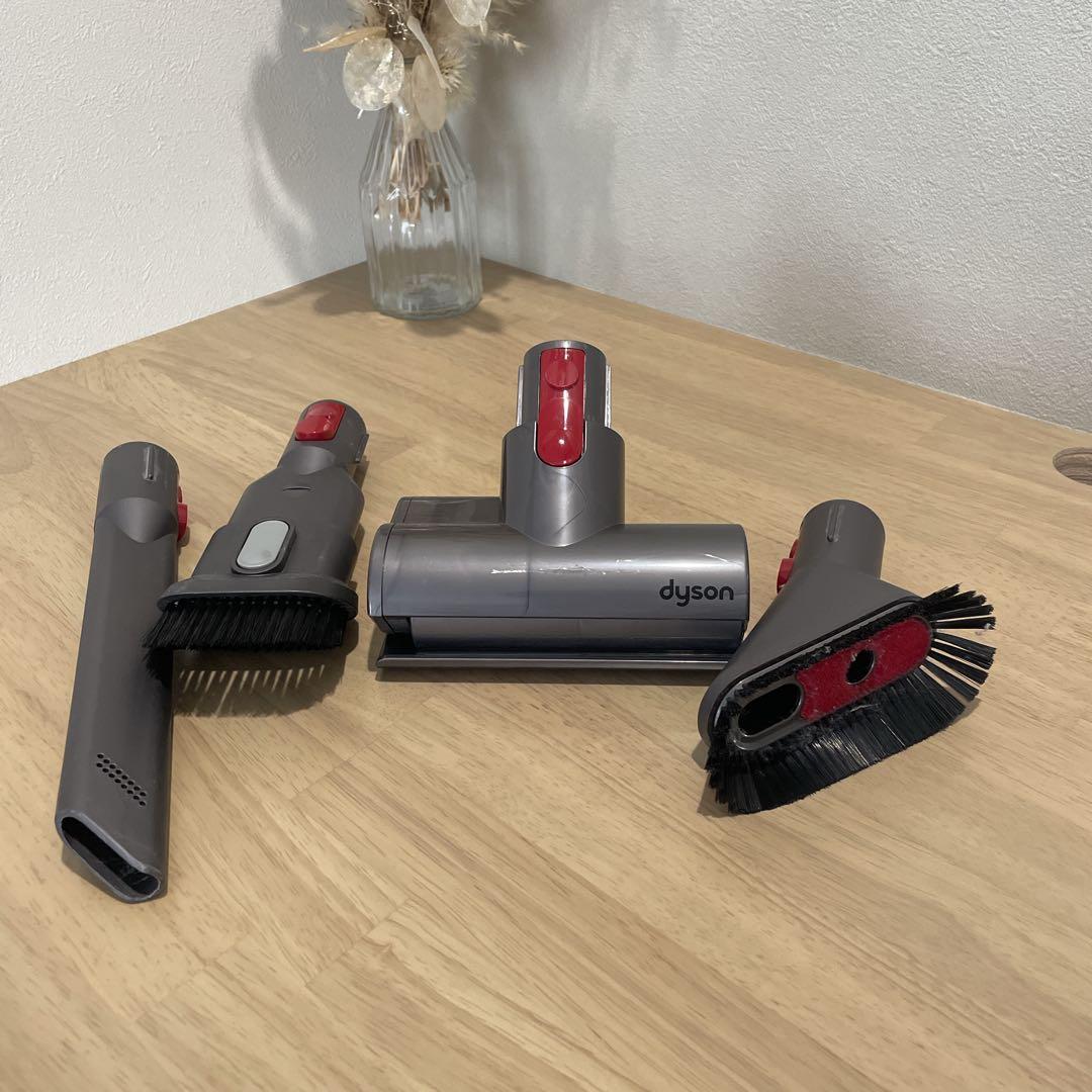 Dyson V11 Fluffy+ SV14 コードレスクリーナー　本体