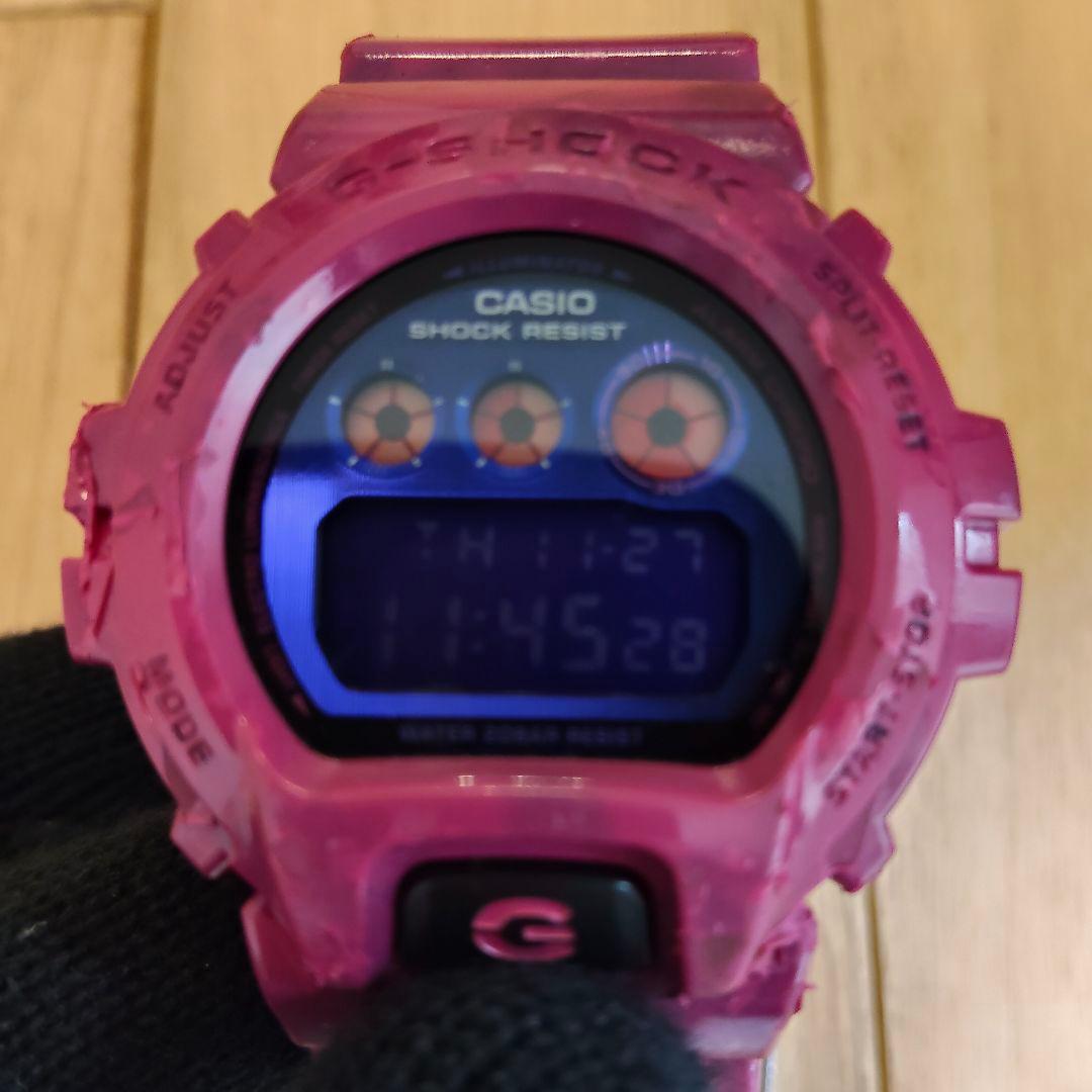希少品　CASIO　ジーショック　dw-6900pl-4jf クレイジーカラー