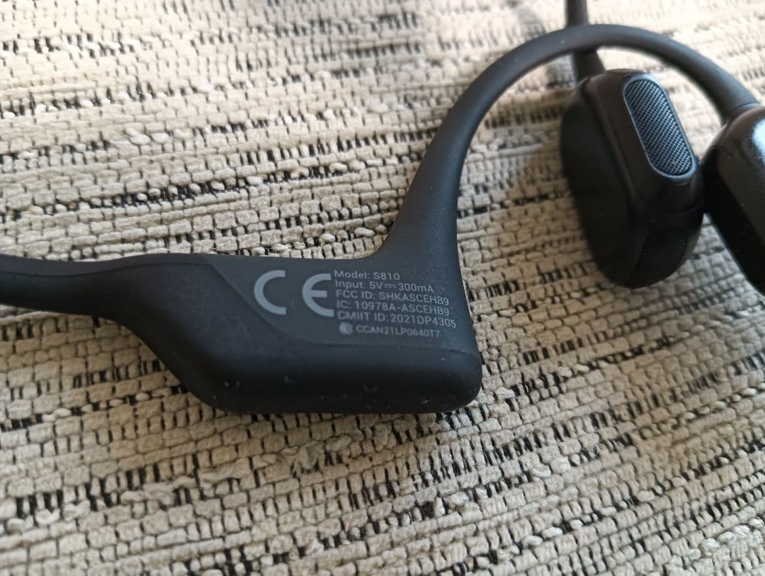 Shokz OpenRun Pro S810 充電ケーブル付き