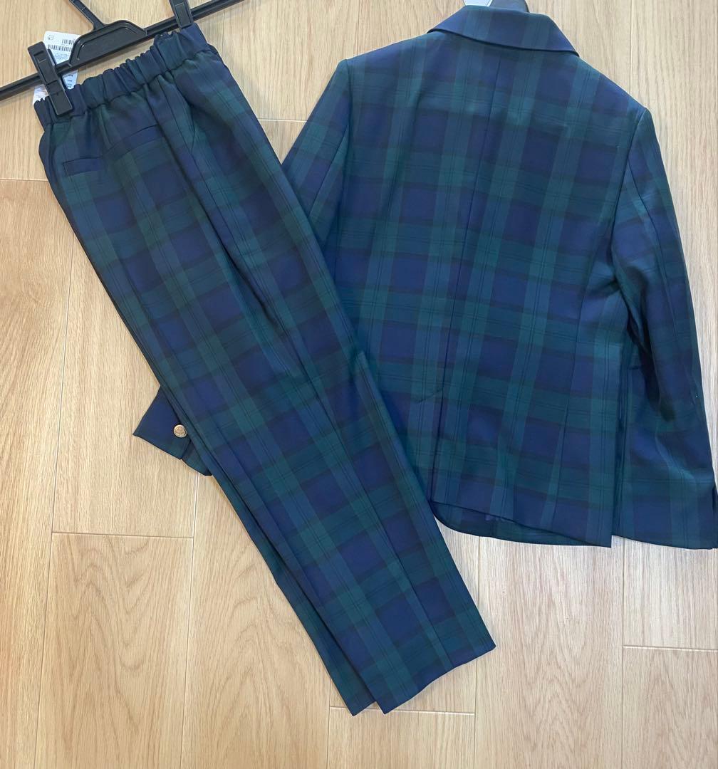 【新品未使用】タグ付き グリーンレーベルリラクシング　スーツセット130センチ