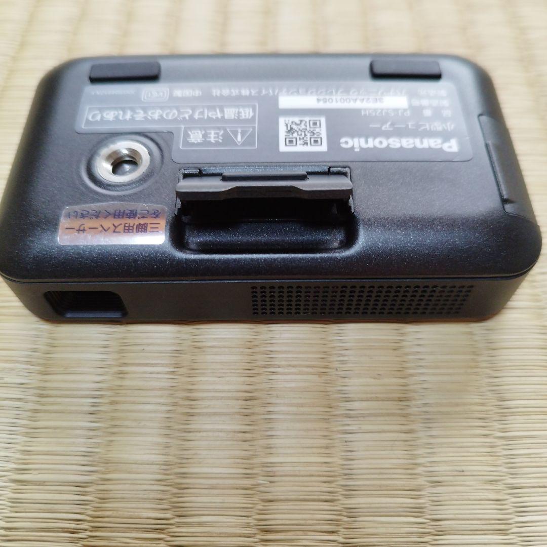 PANASONIC　小型プロジェクター　PJ-SJ25H　中古