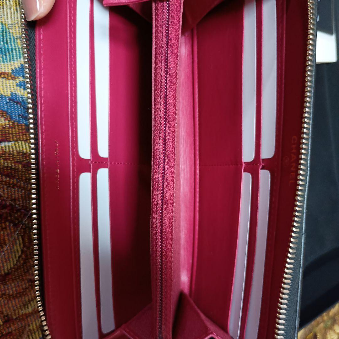 CHANEL 黒 マトラッセ　ジップウォレット　長財布