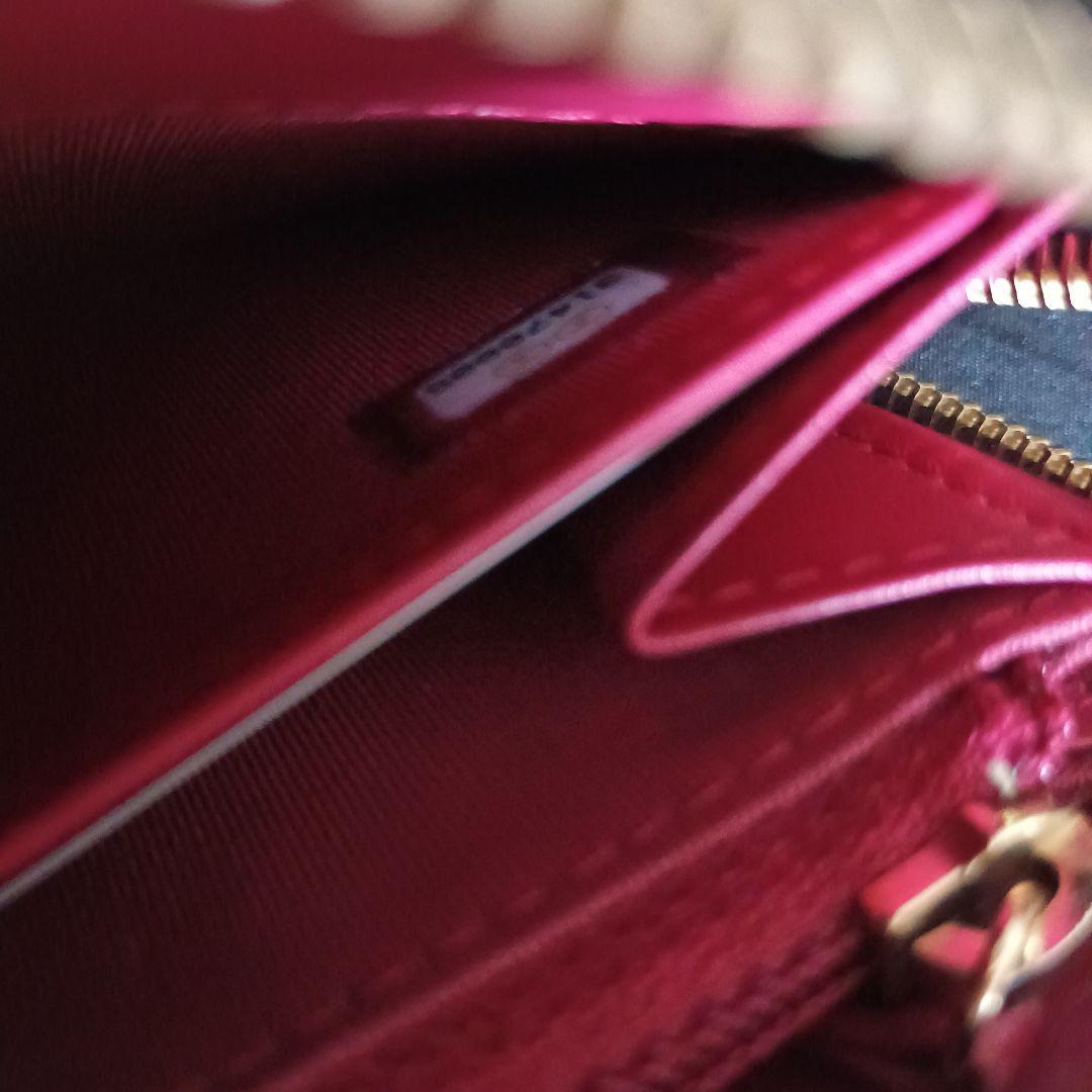 CHANEL 黒 マトラッセ　ジップウォレット　長財布