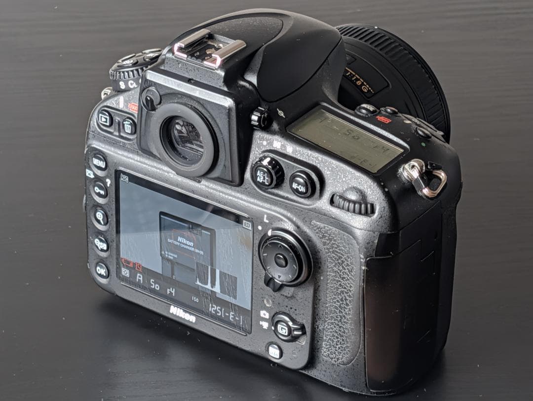 Nikon D800, 85mm f1.8G, 50mm f1.4D セット