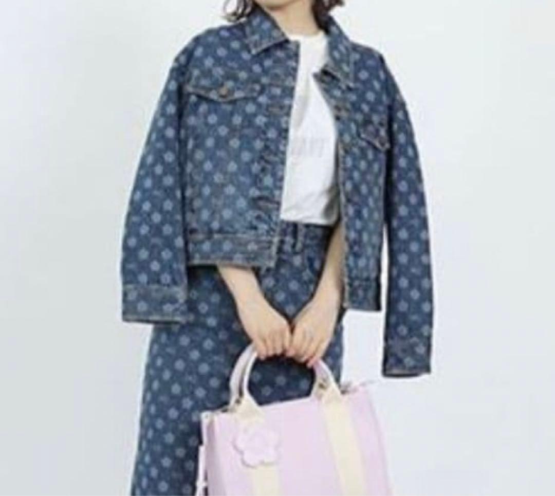 大人気商品！！♦︎マリークワント デニムジャケット　総柄