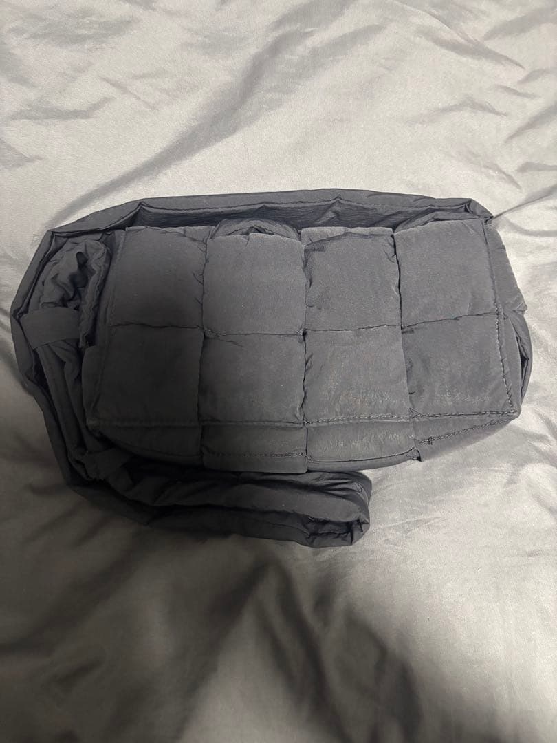 R*Y様 BOTTEGA VENETA カセットナイロンショルダーバッグ ブラッ