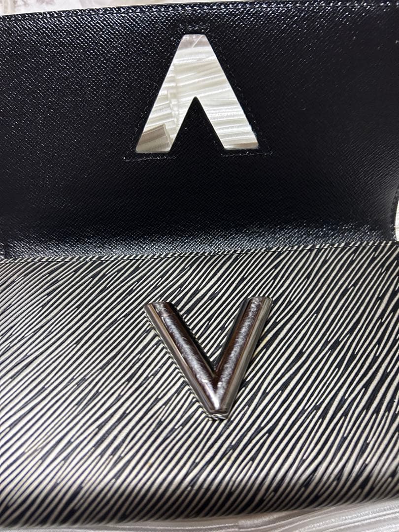 【美品】Louis Vuitton シルバー 長財布