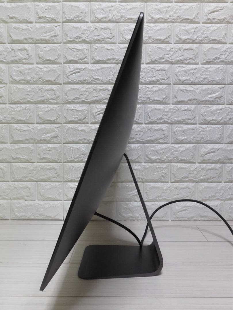 iMacPro Xeon メモリ64GB SSD1TB RadeonPro64X