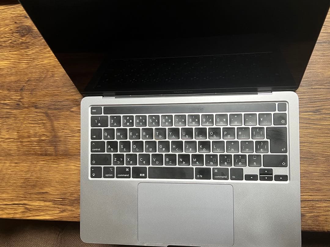 【MacBook pro 】 2020年16GB 充放電234回